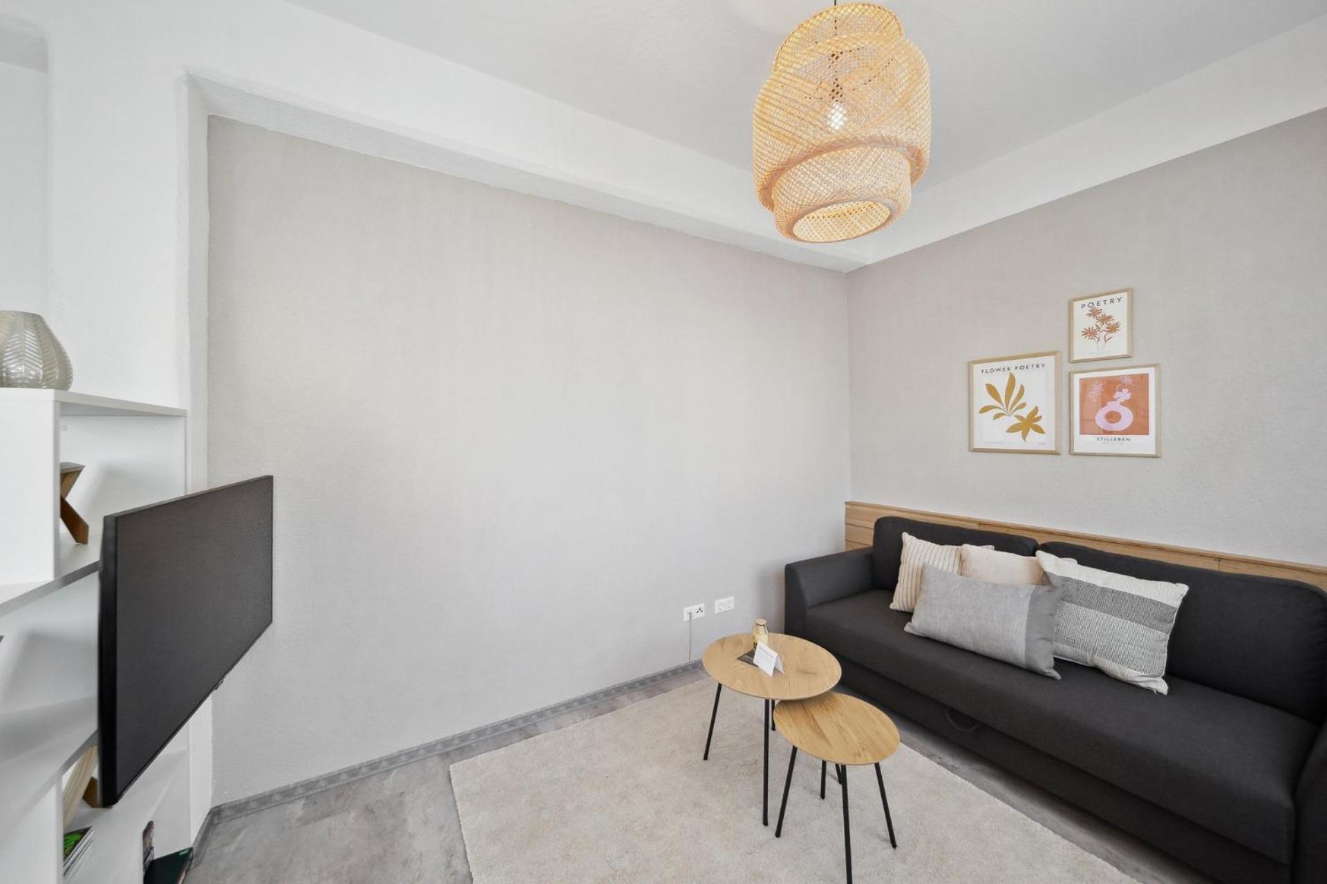Ruhige Lage, Gute Anbindung, Frisch Renoviert Apartment Fellbach Ngoại thất bức ảnh